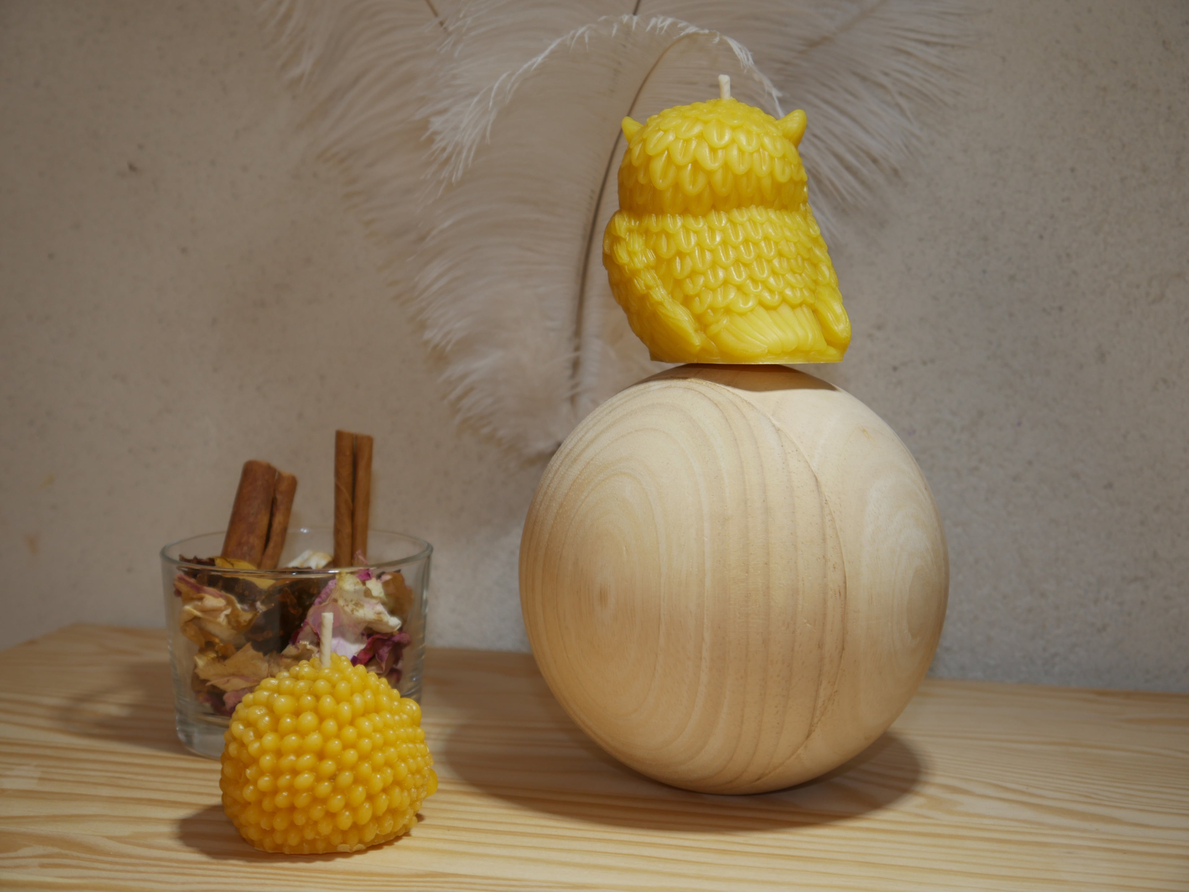 COFFRET BOUGIES NATURELLES DUO "HERISSON ET HIBOU" EN CIRE D'ABEILLE