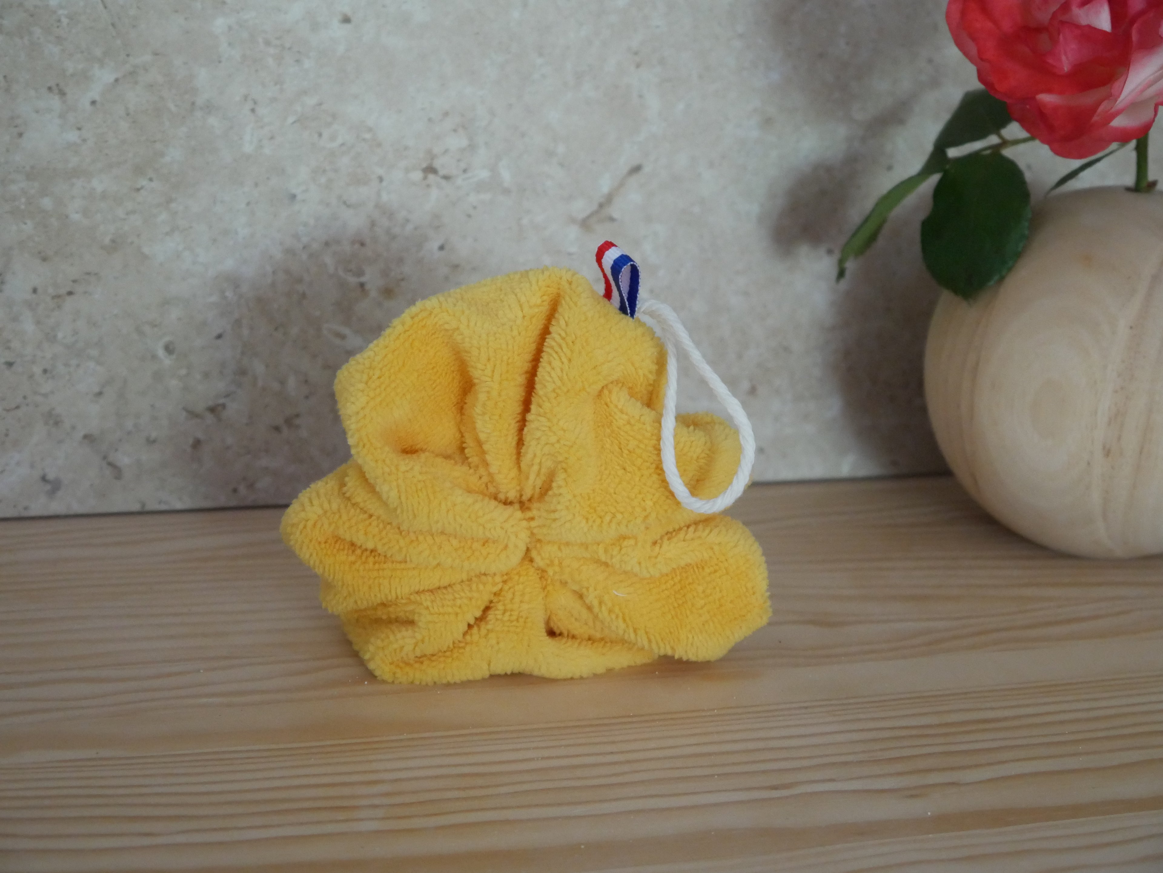 COFFRET DE TROIS FLEURS DE DOUCHES EN TISSU EPONGE BAMBOU
