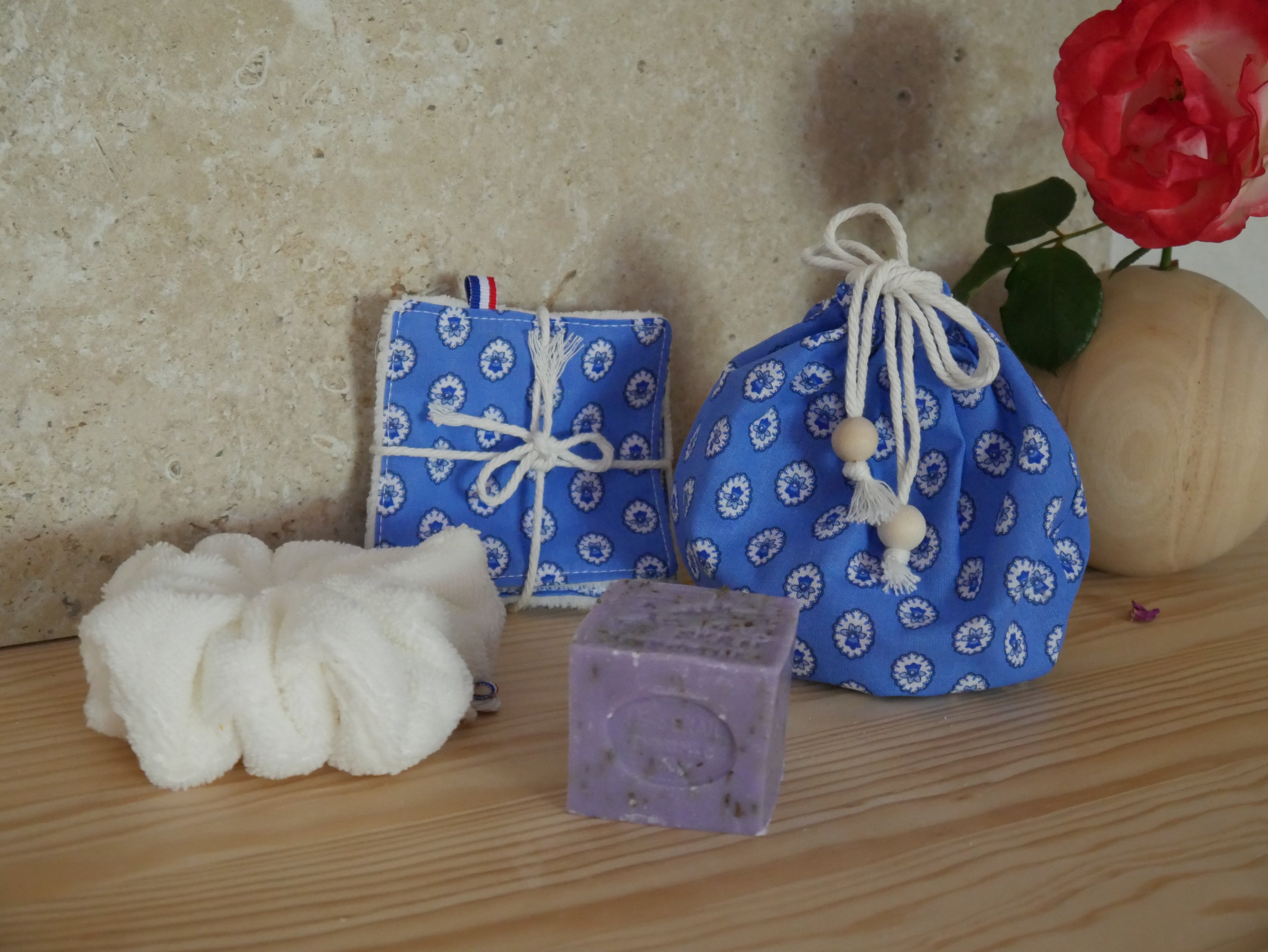 COFFRET "LES ESSENTIELS SALLE DE BAIN DOUCEUR PROVENCALE" ZERO-DECHET
