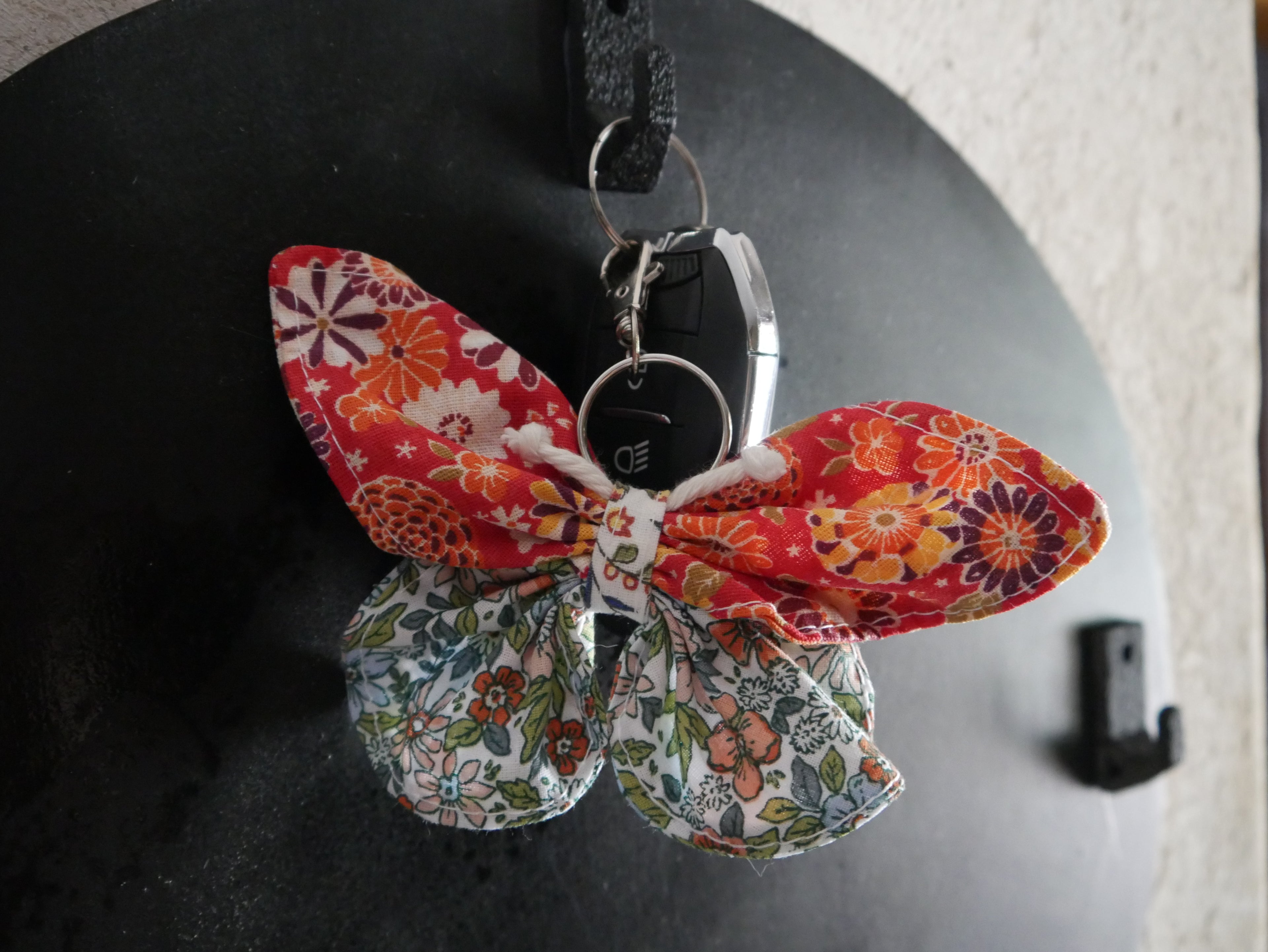 DUO PORTES CLEFS PAPILLONS FLEURIS